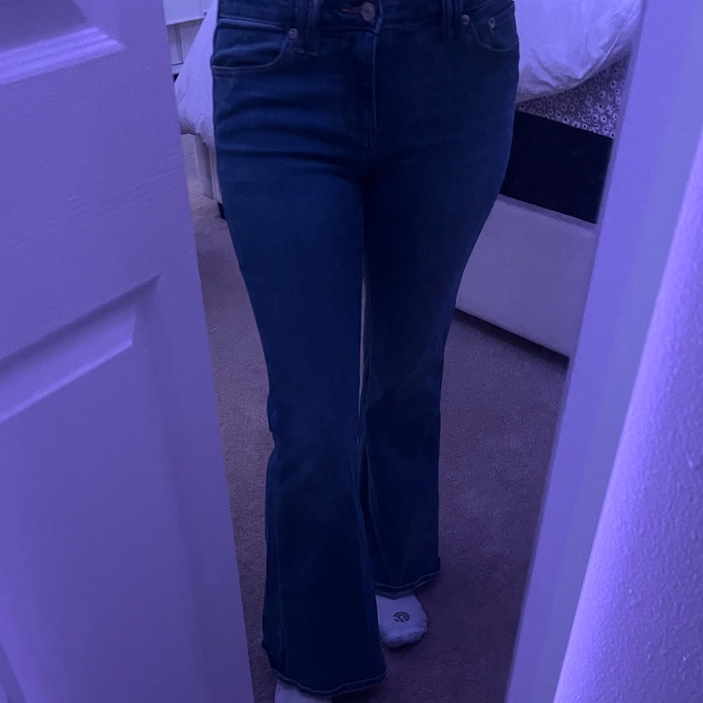 low rise american eagle flare jeans